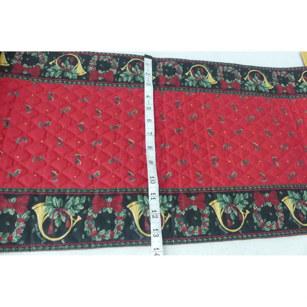 Vera Bradley Quilted Table Runner Christmas Wreath Horn Red Black Retired 13x87